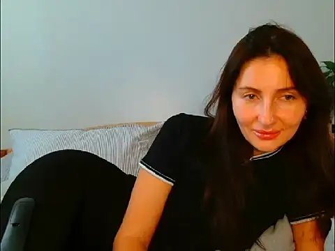 Snapshot of Irina9793 chatting on 02/24/26, 11:08 Irina9793 online show from 02/24/26, 11:08