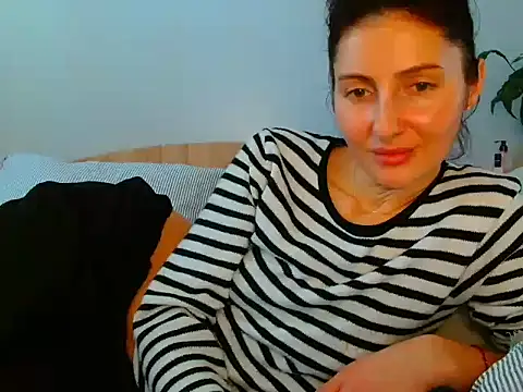 Snapshot of Irina9793 chatting on 03/04/26, 10:21 Irina9793 online show from 03/04/26, 10:21
