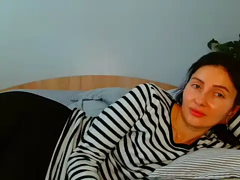 Snapshot of Irina9793 chatting on 03/16/26, 10:19 Irina9793 online show from 03/16/26, 10:19