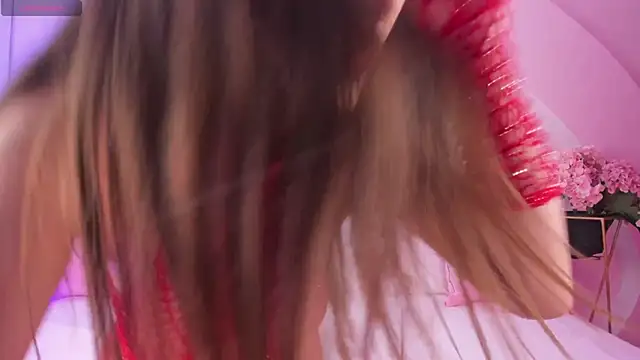 ValeriMilton online show from 11/04/25, 07:24