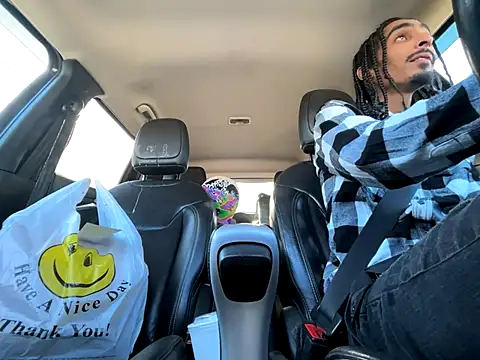 Snapshot of bigjayy1000 chatting on 11/01/25, 08:22 bigjayy1000 online show from 11/01/25, 08:22