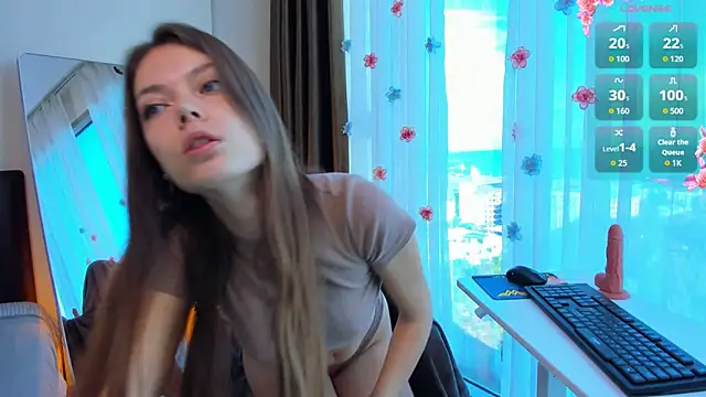 Alice neon online show from 11/17/25, 01:00