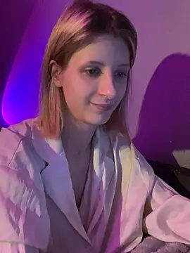 Snapshot of amorearte_m chatting on 03/03/25, 06:12 amorearte m online show from 03/03/25, 06:12