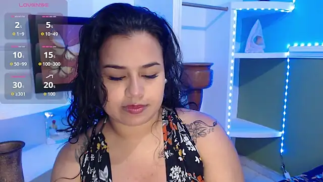 SamanthaSmiithh online show from 10/13/25, 09:48