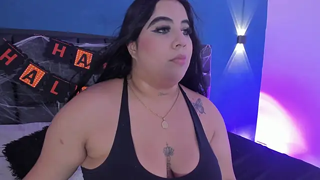 DANESKA HILLER online show from 10/20/25, 07:25