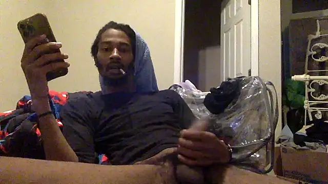 Snapshot of datlongone chatting on 11/03/25, 06:14 datlongone online show from 11/03/25, 06:14