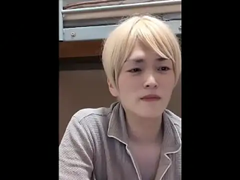 Snapshot of mgnhiroyuki chatting on 06/07/26, 05:33 mgnhiroyuki online show from 06/07/26, 05:33