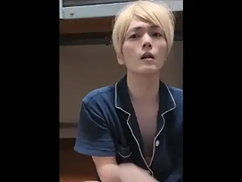 Snapshot of mgnhiroyuki chatting on 07/04/26, 06:36 mgnhiroyuki online show from 07/04/26, 06:36
