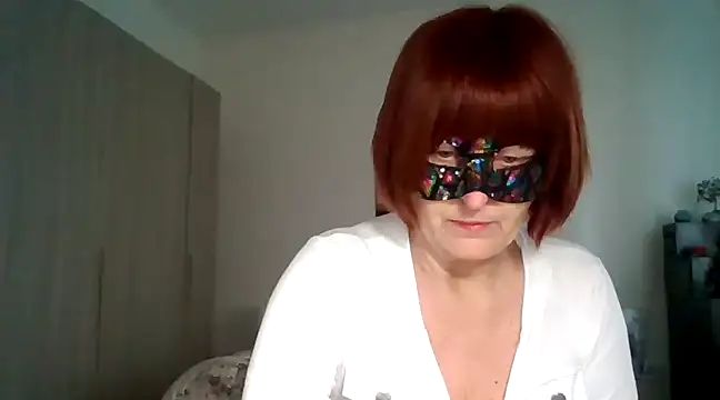 Snapshot of Gattina74 chatting on 03/11/25, 03:34 Gattina74 online show from 03/11/25, 03:34