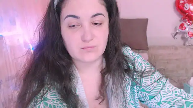 Snapshot of SoftLia chatting on 03/02/25, 03:48 SoftLia online show from 03/02/25, 03:48