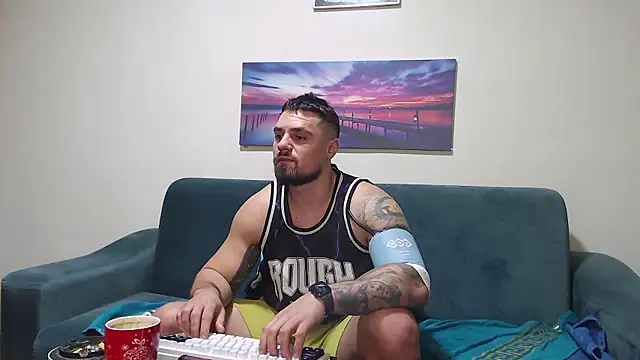 Tiberius hunk online show from 01/09/26, 07:55