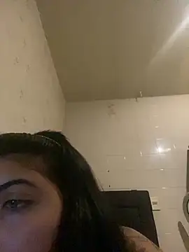 mayteziinhaa online show from 11/05/25, 11:49