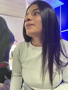 sofia 23x online show from 12/03/25, 07:45