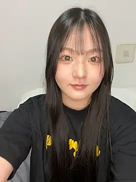 Snapshot of MinaKubo chatting on 03/29/26, 03:23 MinaKubo online show from 03/29/26, 03:23