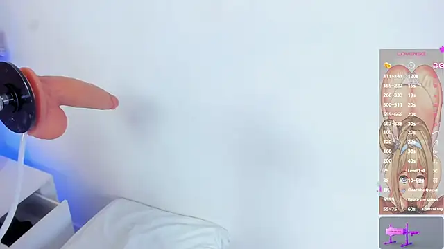 Snapshot of Maye_U chatting on 10/17/25, 08:00 Maye U online show from 10/17/25, 08:00