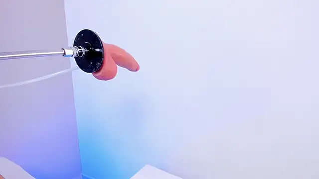 Snapshot of Maye_U chatting on 11/14/25, 07:34 Maye U online show from 11/14/25, 07:34