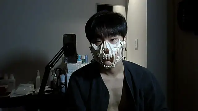 sdamvo2 online show from 11/25/25, 02:28