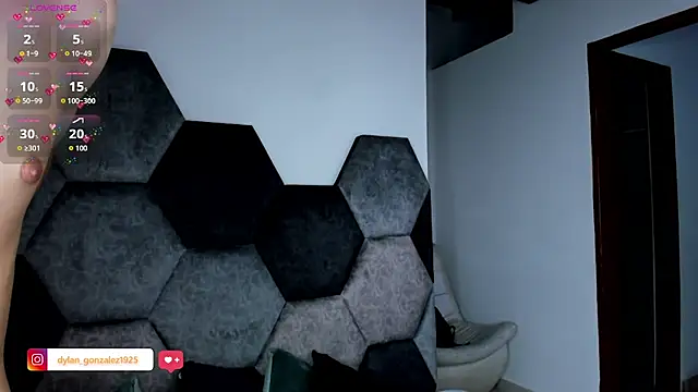 Snapshot of Dylan_Turnerr chatting on 09/09/25, 09:03 Dylan Turnerr online show from 09/09/25, 09:03