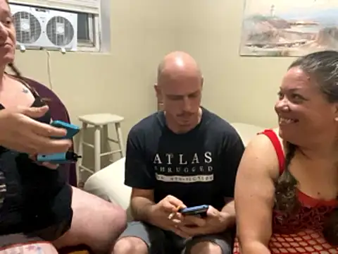 Mac ThunderCock online show from 06/05/26, 03:35