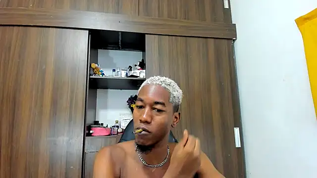 Dreamastercum  online show from 10/07/25, 01:30