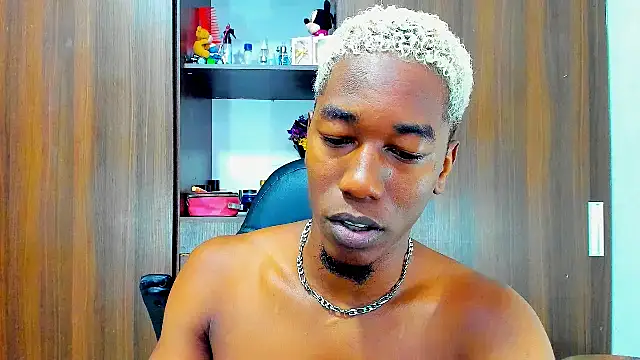 Dreamastercum  online show from 10/12/25, 01:21