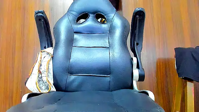 Dreamastercum  online show from 11/05/25, 07:58