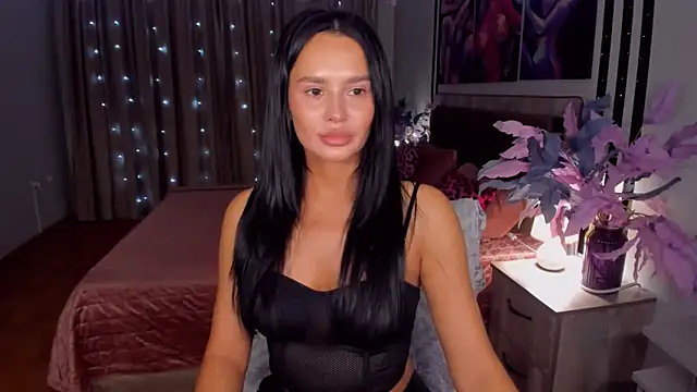 DanaSincere online show from 12/02/25, 06:25