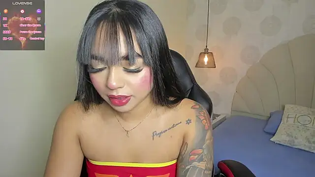 AGATHASMITH5 online show from 10/17/25, 03:31