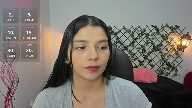 issa  nassar online show from 10/25/25, 01:29