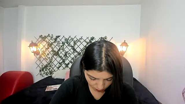 issa  nassar online show from 11/06/25, 01:34