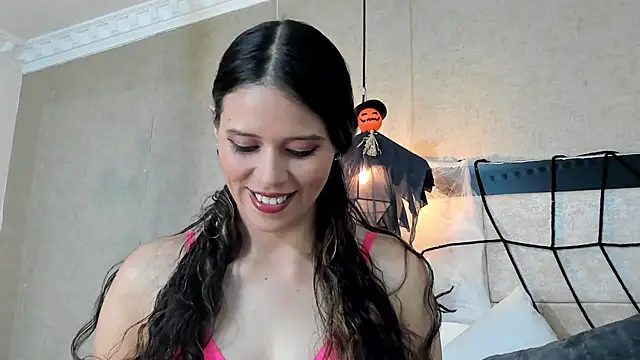 LiliJensen online show from 10/24/25, 08:16