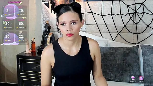 LiliJensen online show from 10/25/25, 07:52