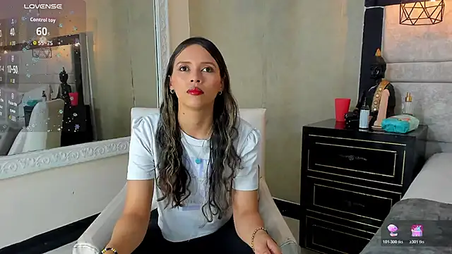 LiliJensen online show from 11/06/25, 08:43