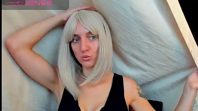 desired zzoya online show from 10/07/25, 04:09