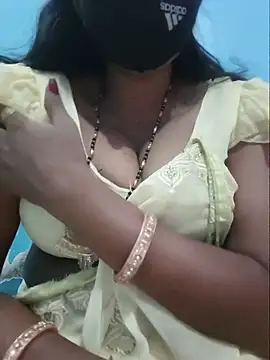 Sexyradha  online show from 06/25/26, 04:00