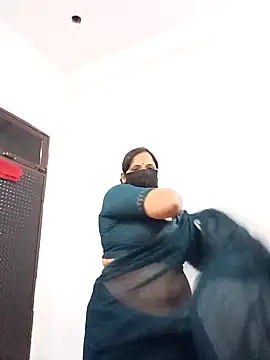 Snapshot of Neha-Bhabhi-Rasily chatting on 03/17/25, 08:51 Neha-Bhabhi-Rasily online show from 03/17/25, 08:51