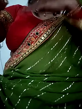 Snapshot of Neha-Bhabhi-Rasily chatting on 09/29/25, 11:04 Neha-Bhabhi-Rasily online show from 09/29/25, 11:04