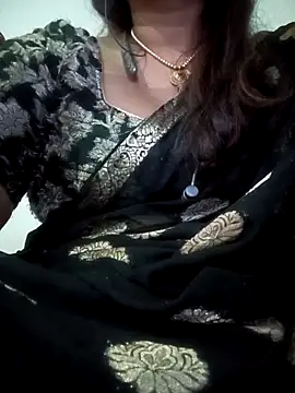 Snapshot of Neha-Bhabhi-Rasily chatting on 04/11/26, 03:22 Neha-Bhabhi-Rasily online show from 04/11/26, 03:22