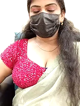 Snapshot of ashmitha chatting on 03/07/25, 03:18 ashmitha online show from 03/07/25, 03:18