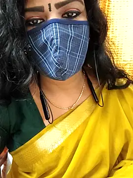Snapshot of ashmitha chatting on 09/20/25, 01:56 ashmitha online show from 09/20/25, 01:56