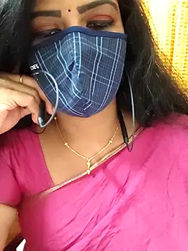 Snapshot of ashmitha chatting on 10/16/25, 06:53 ashmitha online show from 10/16/25, 06:53