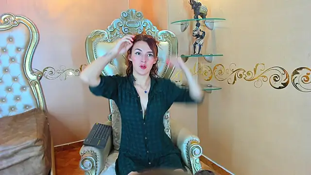 Snapshot of Kitty_Velvet_ chatting on 03/18/25, 11:52 Kitty Velvet online show from 03/18/25, 11:52