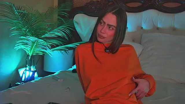 Snapshot of Amanda_River chatting on 03/11/26, 07:42 Amanda River online show from 03/11/26, 07:42