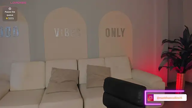 MaddisonCollins online show from 12/18/25, 11:05