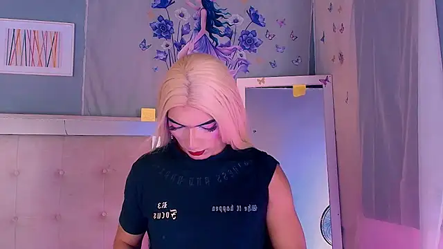 Emily Castillo 1 online show from 04/30/26, 05:14