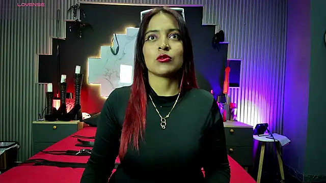 Sarah917 online show from 03/18/25, 07:31