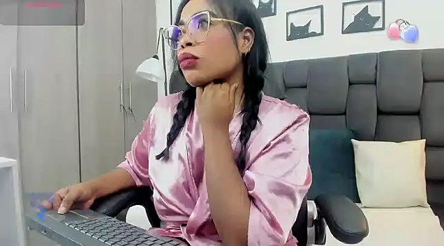 CandyMartinez  online show from 03/17/25, 08:40