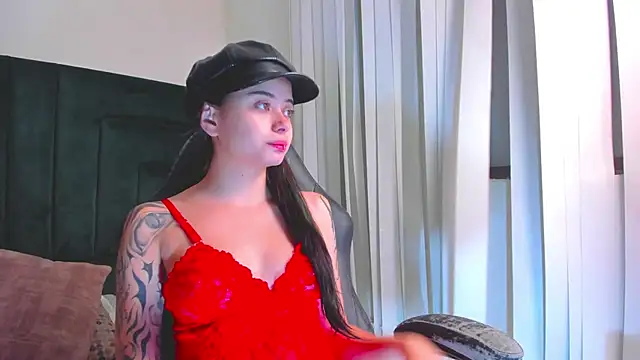 SaskiaGrendel online show from 06/16/26, 12:24