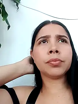 Candy-Body online show from 04/22/26, 05:14