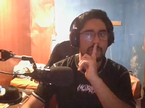 Snapshot of genganrr chatting on 03/02/25, 07:34 genganrr online show from 03/02/25, 07:34